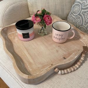 Scalloped mango wood tray